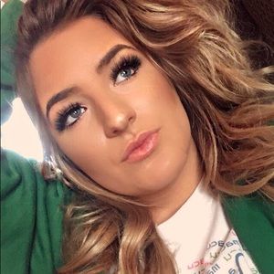 Meet your Posher, Hope